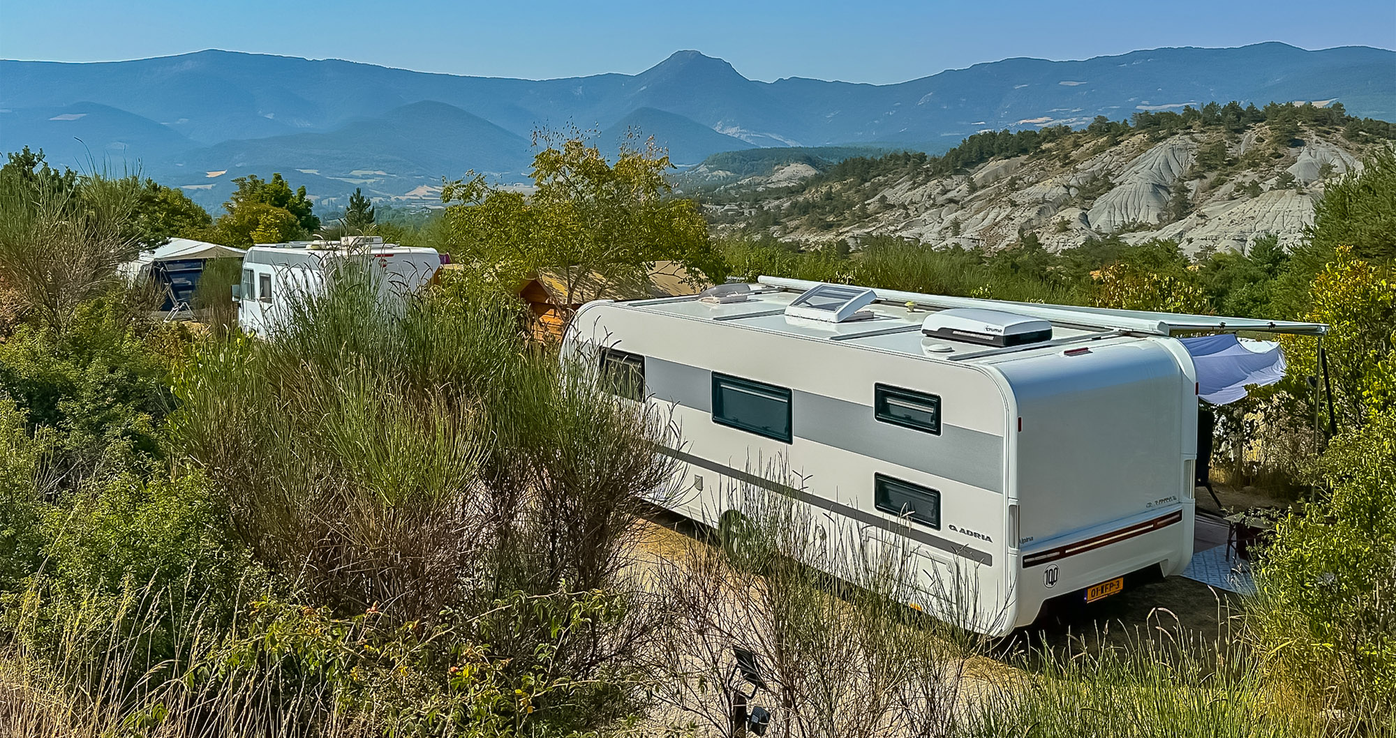 emplacements caravanes et camping car