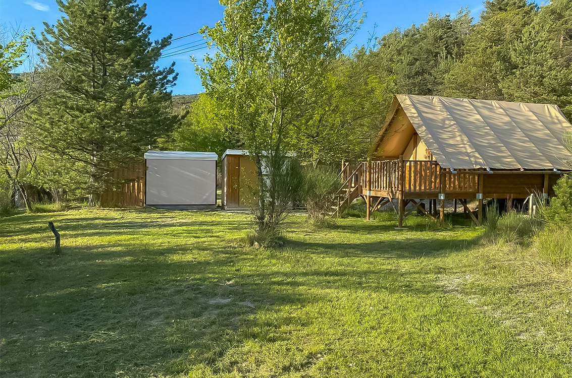 locatifs insolites dans les hautes alpes